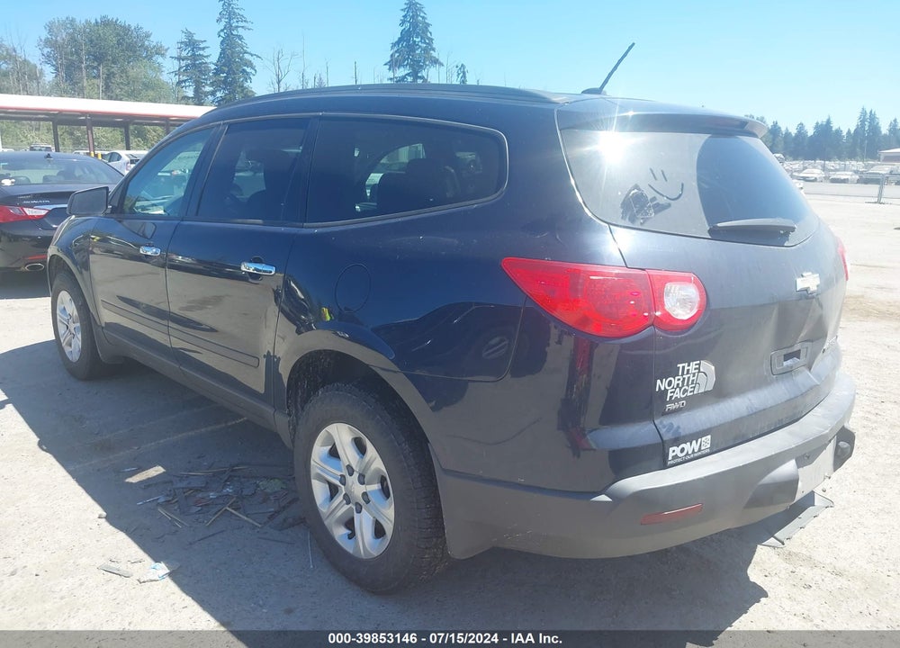 2010 CHEVROLET TRAVERSE LS VIN: 1GNLVEED9AJ203835