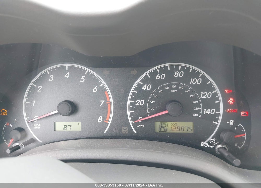 2010 TOYOTA COROLLA LE VIN: 2T1BU4EE5AC500185