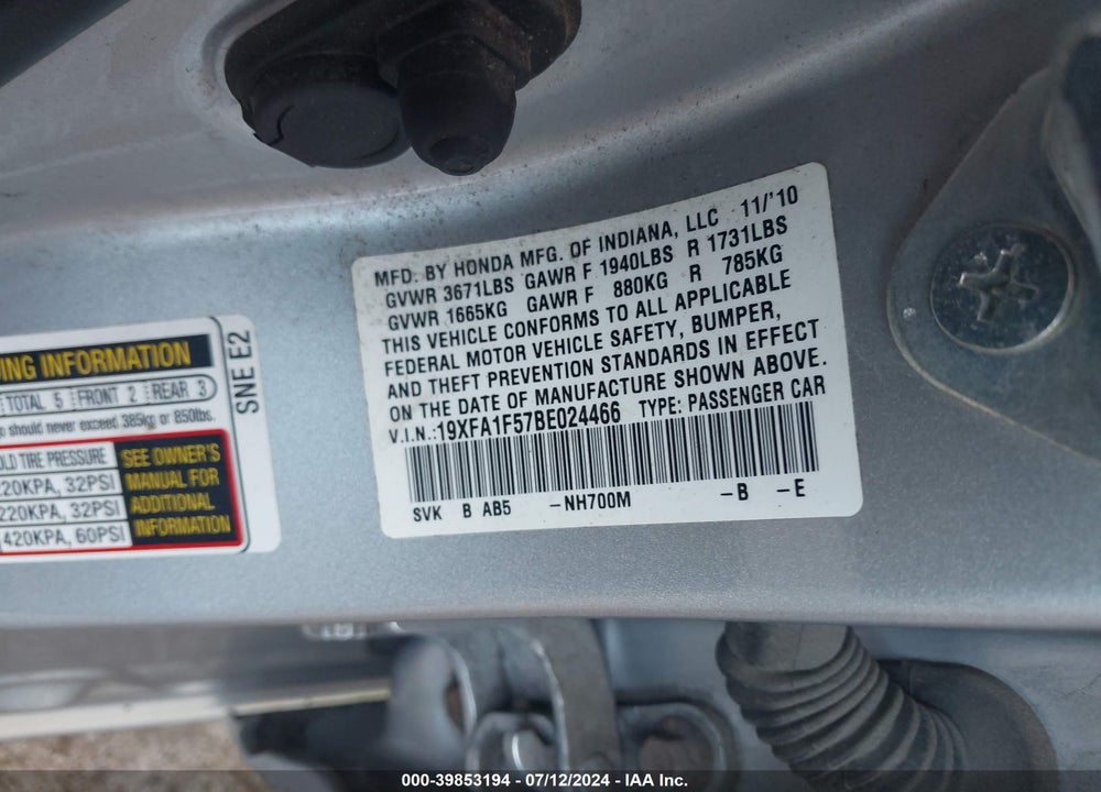 2011 HONDA CIVIC LX VIN: 19XFA1F57BE024466