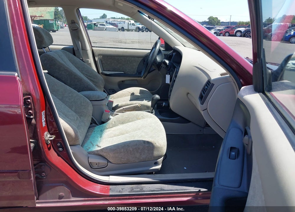 2001 HYUNDAI ELANTRA GLS VIN: KMHDN45D41U058799