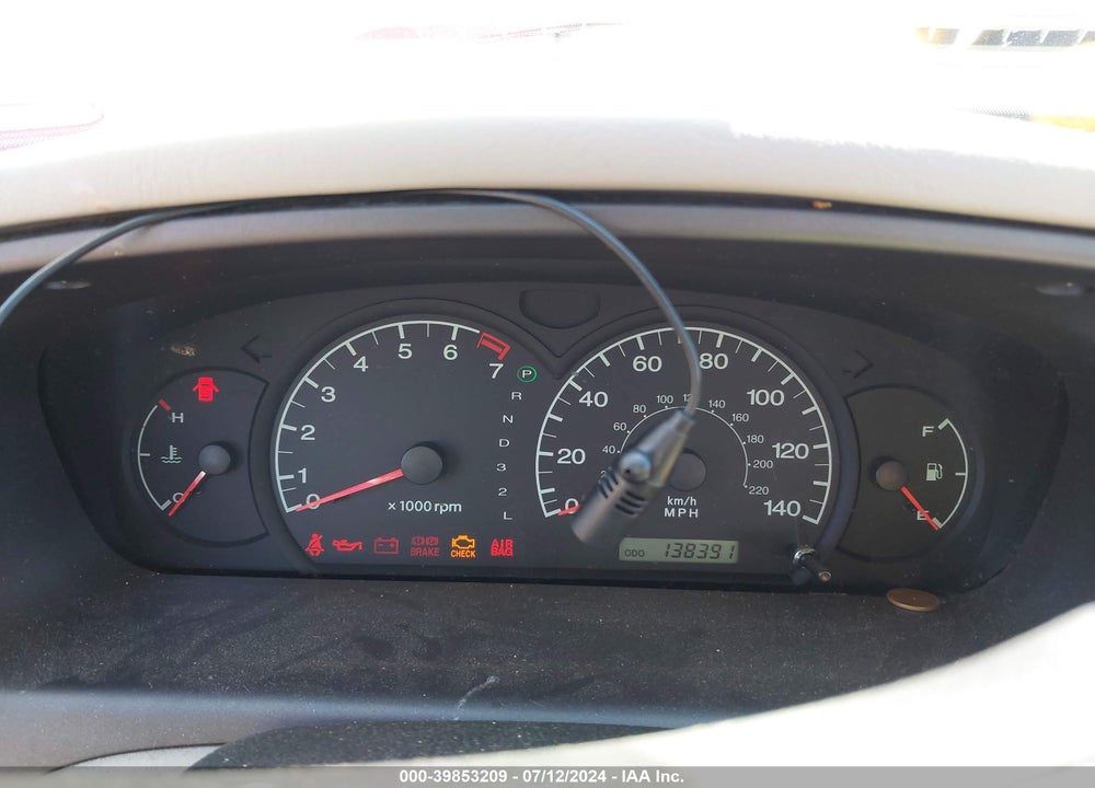 2001 HYUNDAI ELANTRA GLS VIN: KMHDN45D41U058799