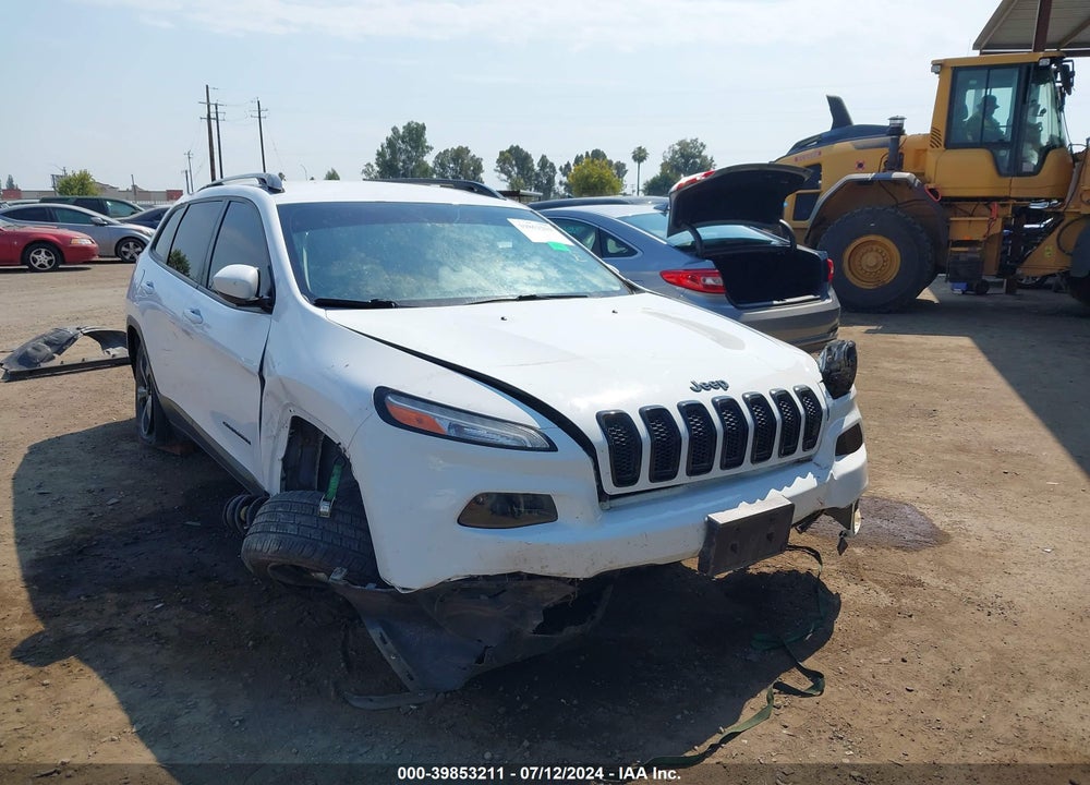 2018 JEEP CHEROKEE LATITUDE FWD VIN: 1C4PJLCB0JD597087
