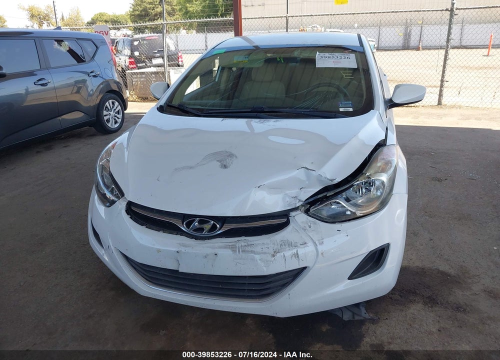 2013 HYUNDAI ELANTRA GLS VIN: 5NPDH4AE6DH375329