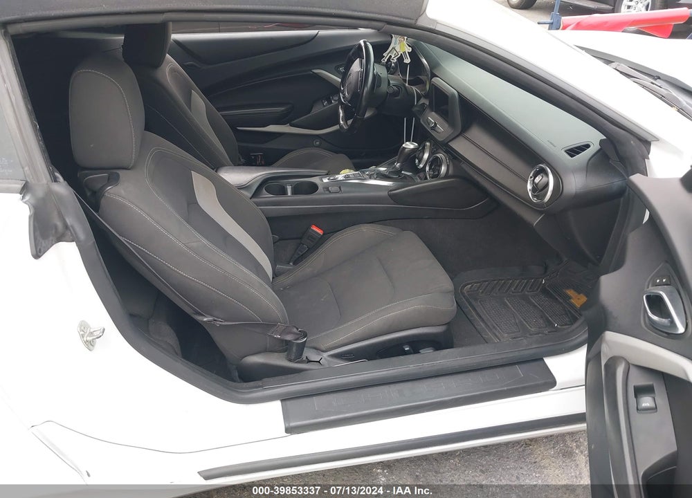 2020 CHEVROLET CAMARO RWD 1LT VIN: 1G1FB3DS7L0114317