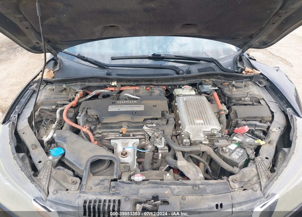 2015 HONDA ACCORD HYBRID EX-L VIN: 1HGCR6F59FA000706