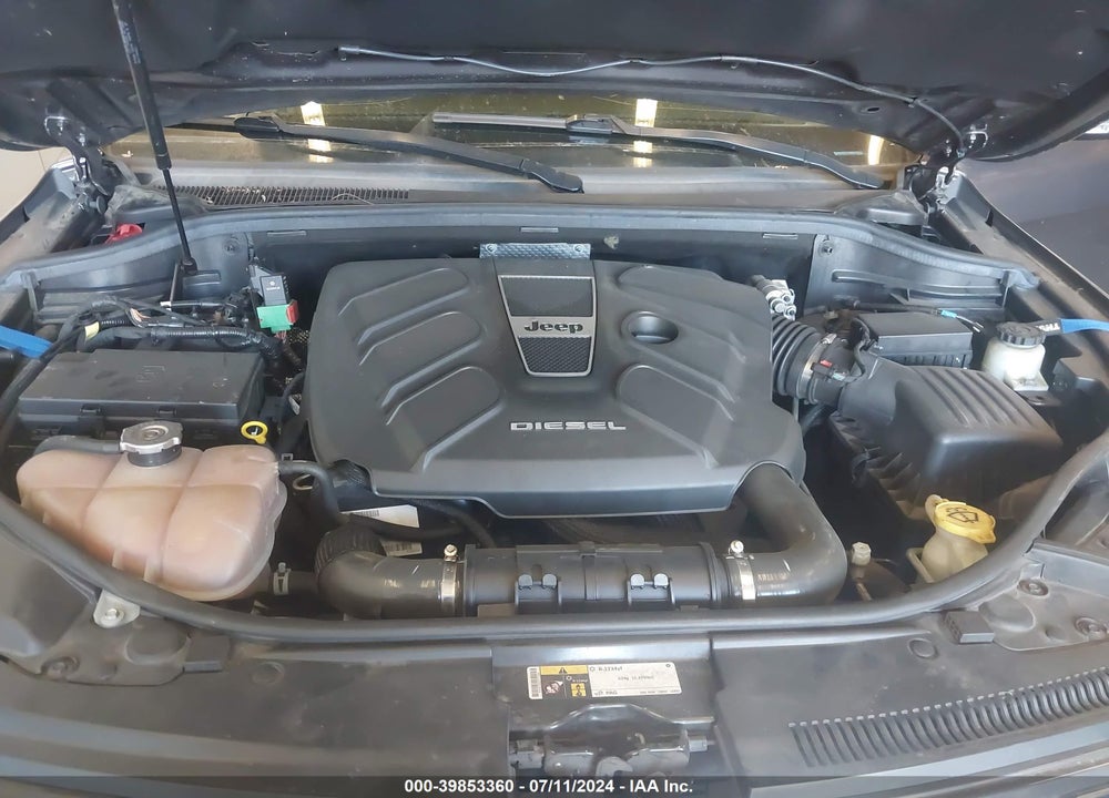2015 JEEP GRAND CHEROKEE OVERLAND VIN: 1C4RJFCM2FC845235