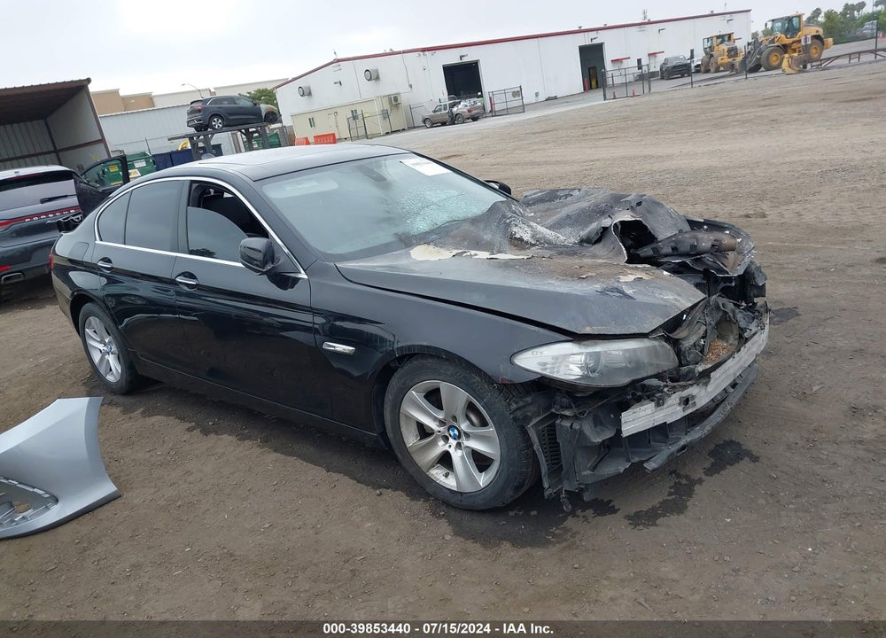 2012 BMW 528I VIN: WBAXG5C59CDX06313
