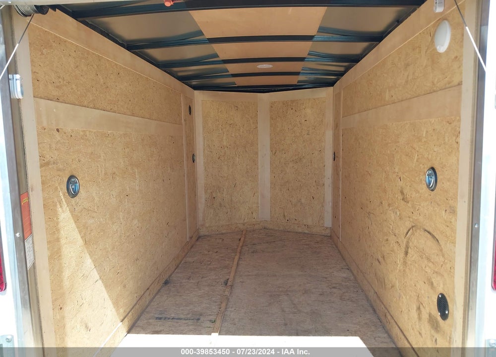 2022 AMERICAN HAULMARK VIN: 7KD1E1011NU002807