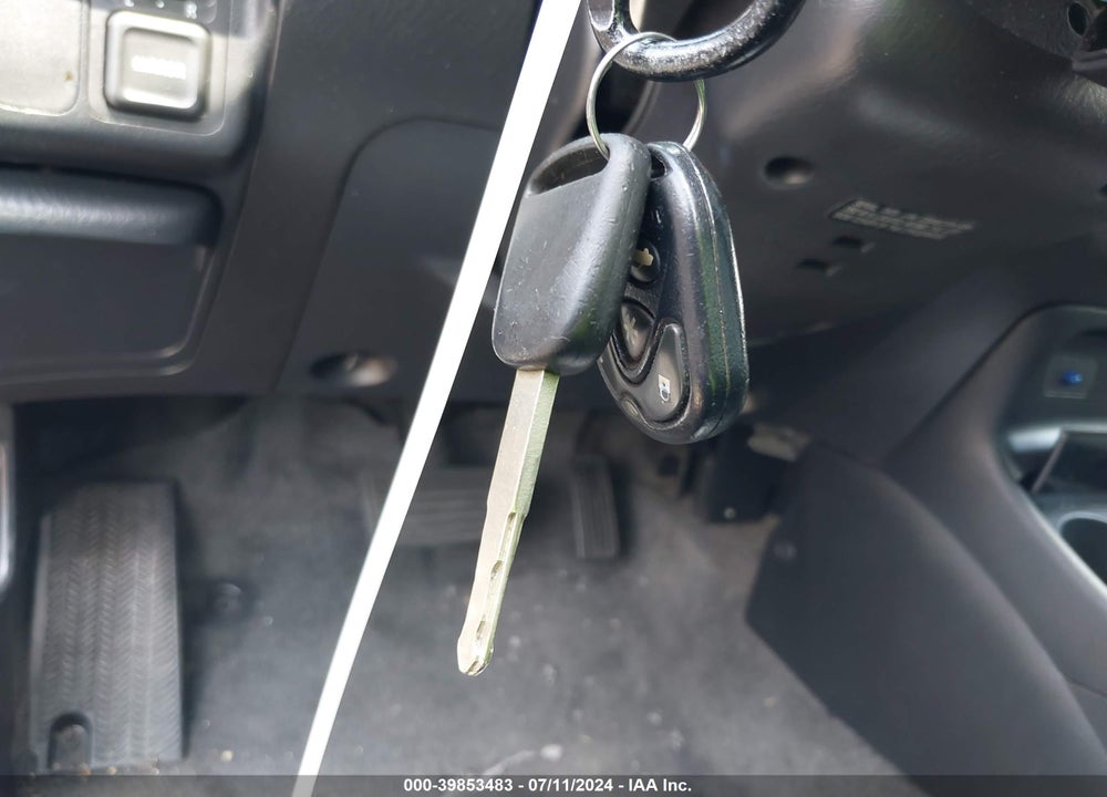 2003 HONDA CIVIC LX VIN: 1HGEM22573L078407