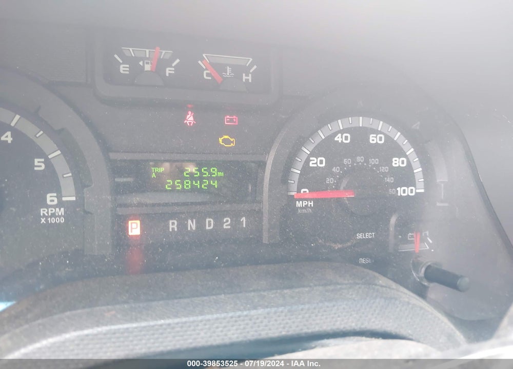 2011 FORD E-250 COMMERCIAL VIN: 1FTNE2EL6BDA27737