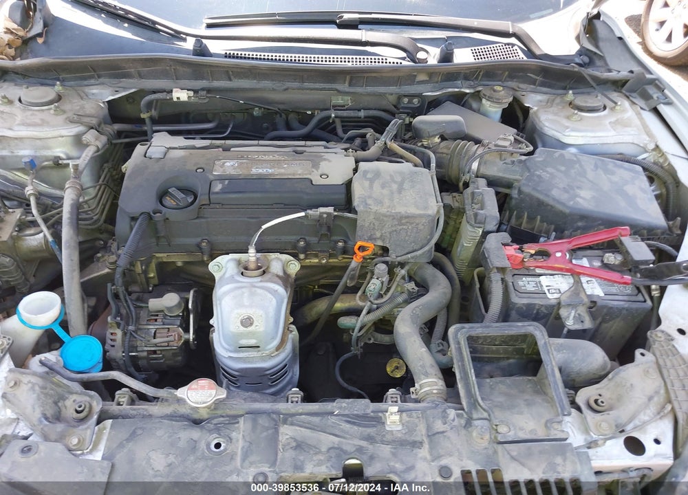 2015 HONDA ACCORD LX VIN: 1HGCR2F31FA110205