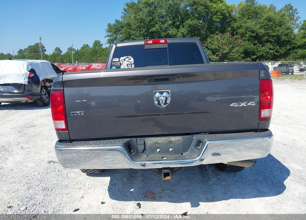 2019 RAM 1500 CLASSIC VIN: 1C6RR7TT1KS516796