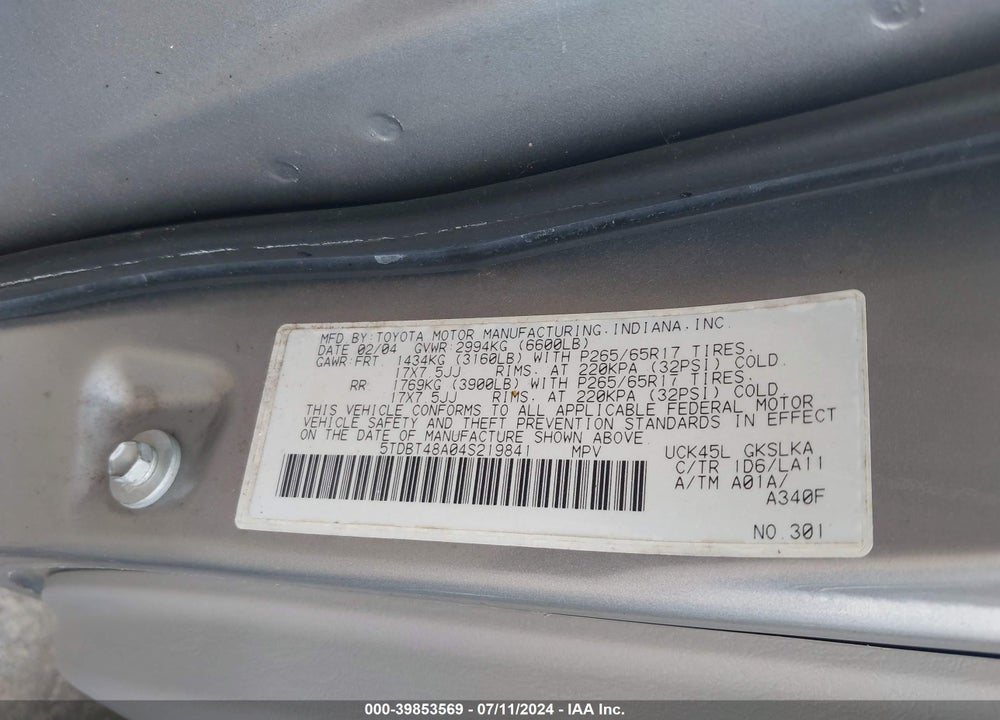 2004 TOYOTA SEQUOIA LIMITED V8 VIN: 5TDBT48A04S219841