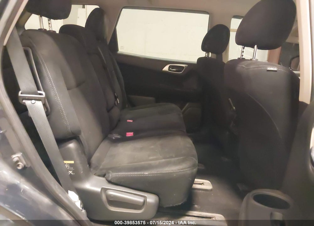 2015 NISSAN PATHFINDER SV VIN: 5N1AR2MM7FC643421