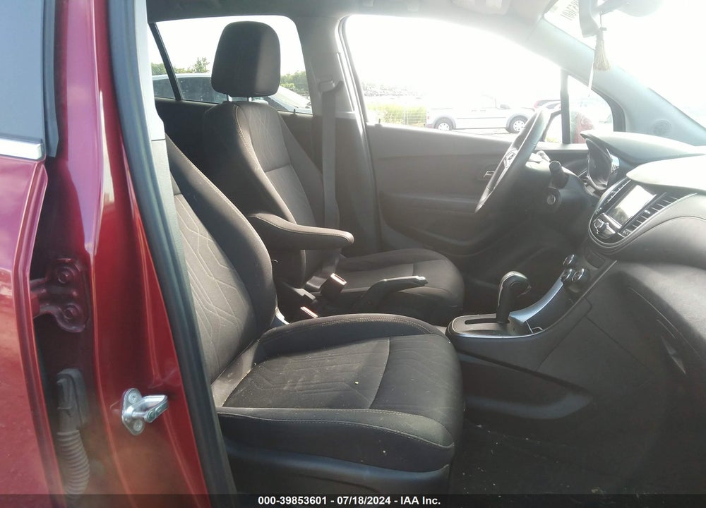 2018 CHEVROLET TRAX LT VIN: 3GNCJLSBXJL213057