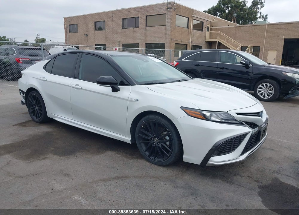 2021 TOYOTA CAMRY XSE HYBRID VIN: 4T1K31AK9MU027147