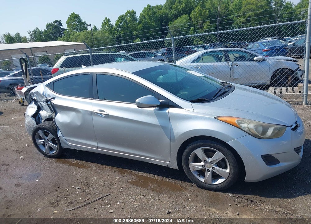 2013 HYUNDAI ELANTRA GLS VIN: 5NPDH4AE7DH269391