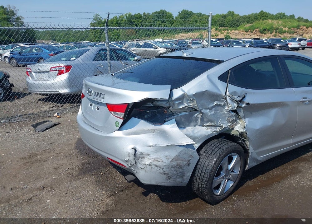 2013 HYUNDAI ELANTRA GLS VIN: 5NPDH4AE7DH269391