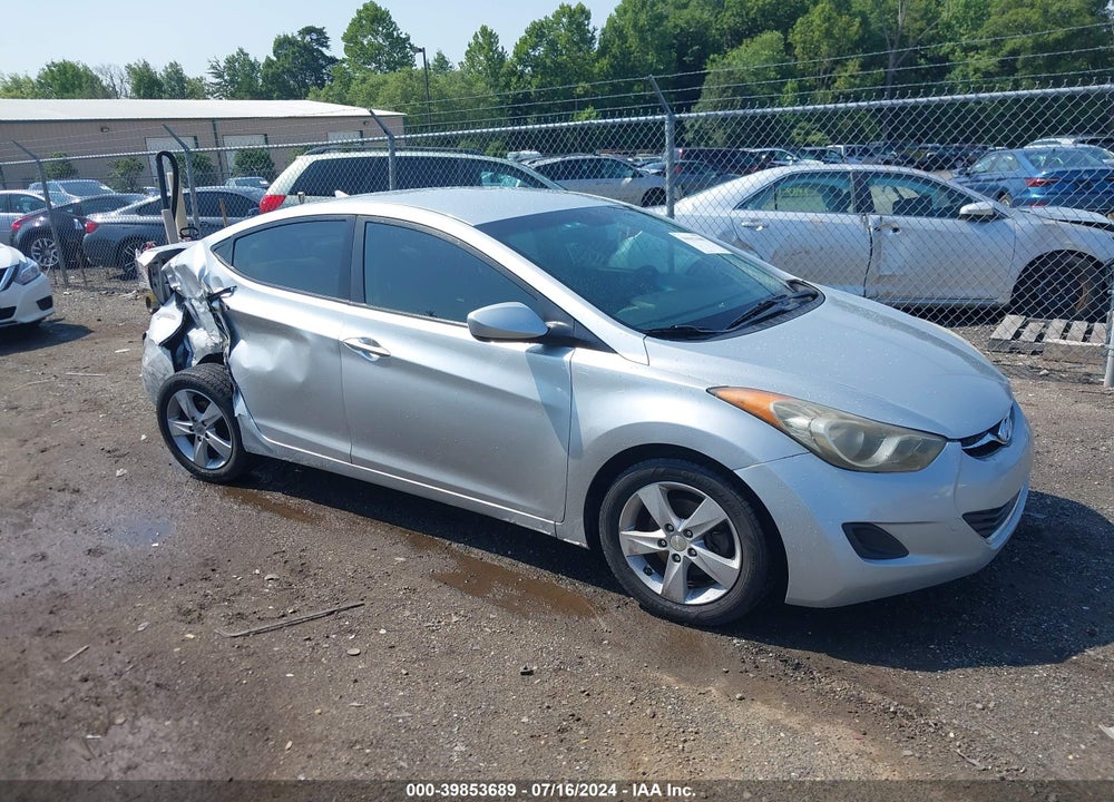 2013 HYUNDAI ELANTRA GLS VIN: 5NPDH4AE7DH269391