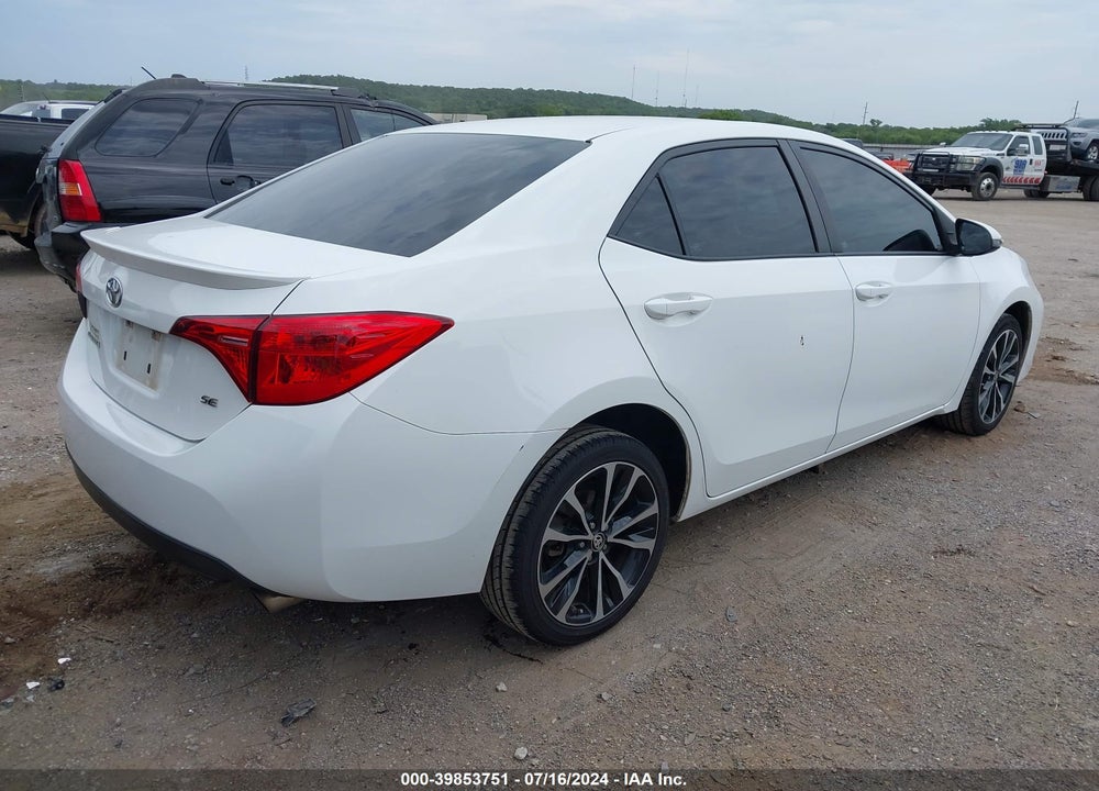 2017 TOYOTA COROLLA SE VIN: 5YFBURHE4HP577391