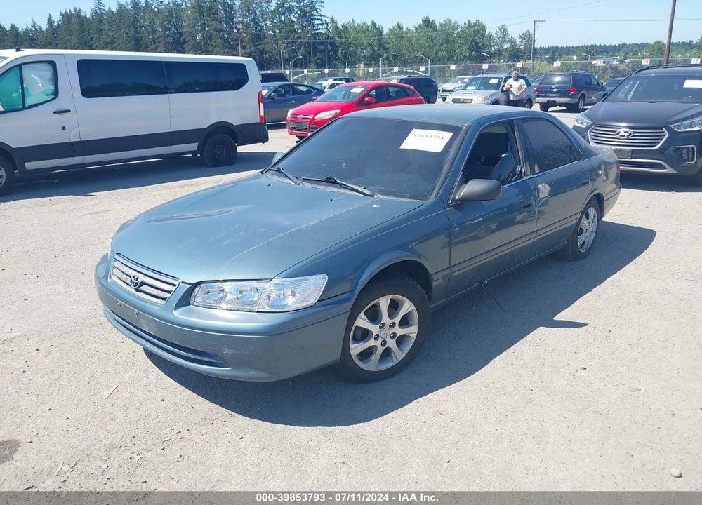 2001 TOYOTA CAMRY CE VIN: 4T1BG22K81U796520