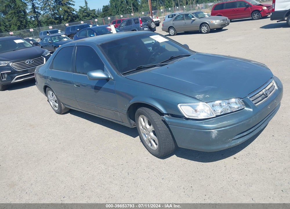 2001 TOYOTA CAMRY CE VIN: 4T1BG22K81U796520