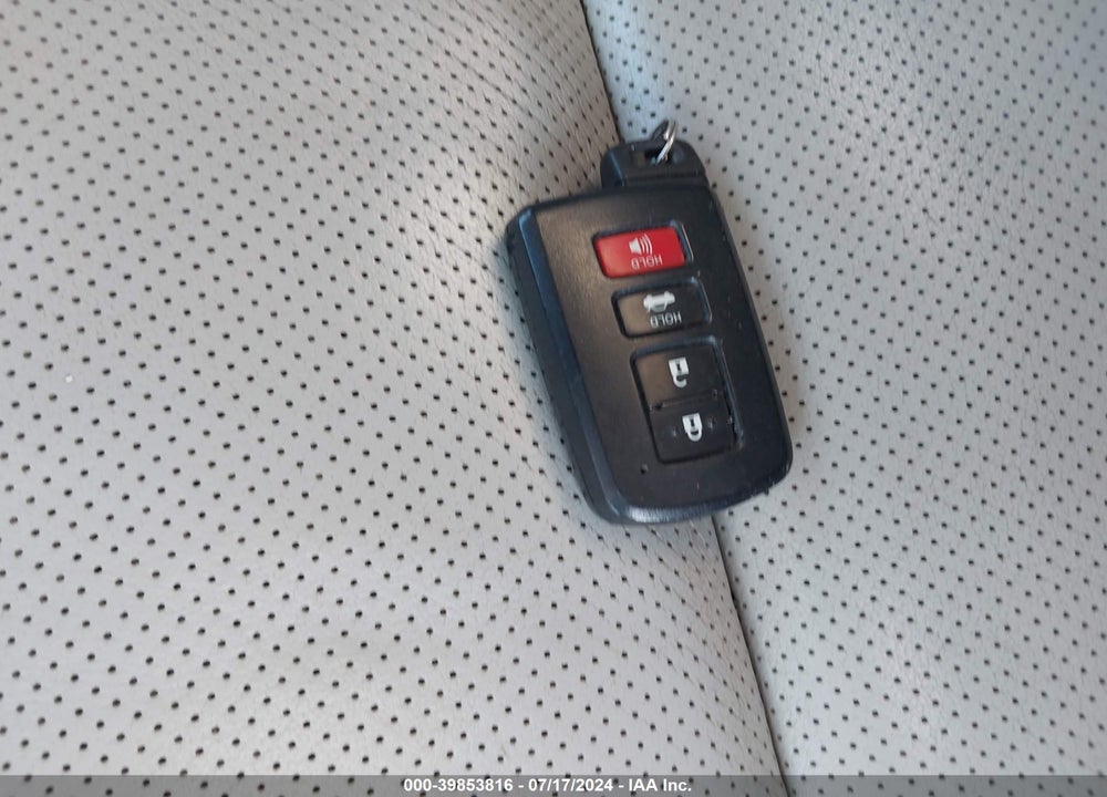 2013 TOYOTA AVALON HYBRID LIMITED VIN: 4T1BD1EBXDU015368