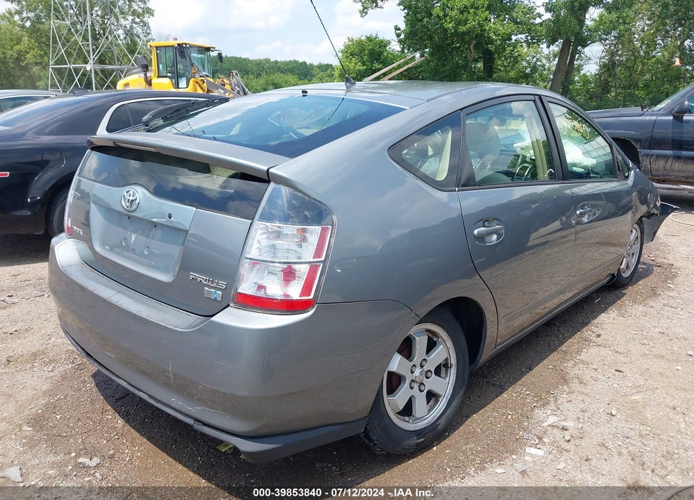 2005 TOYOTA PRIUS VIN: JTDKB20U453039567