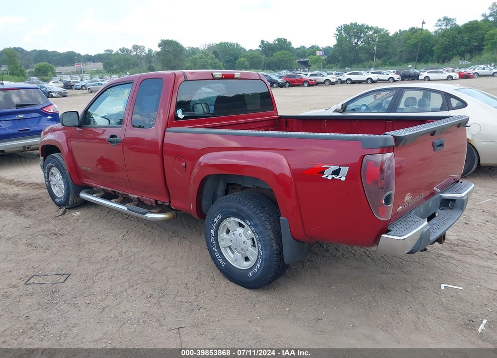 2005 CHEVROLET COLORADO LS VIN: 1GCDT196058215618