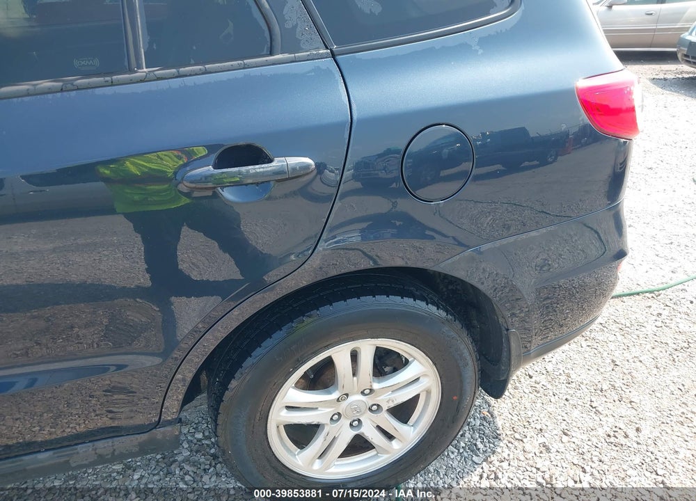 2011 HYUNDAI SANTA FE GLS VIN: 5XYZGDAB9BG016768