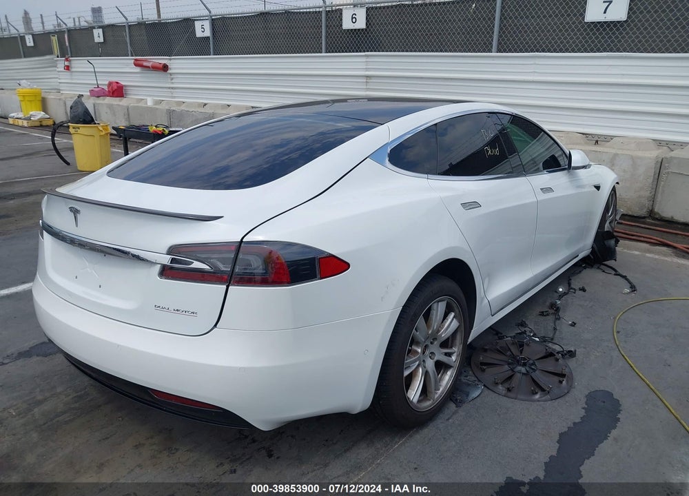 2020 TESLA MODEL S PERFORMANCE DUAL MOTOR ALL-WHEEL DRIVE VIN: 5YJSA1E48LF385403