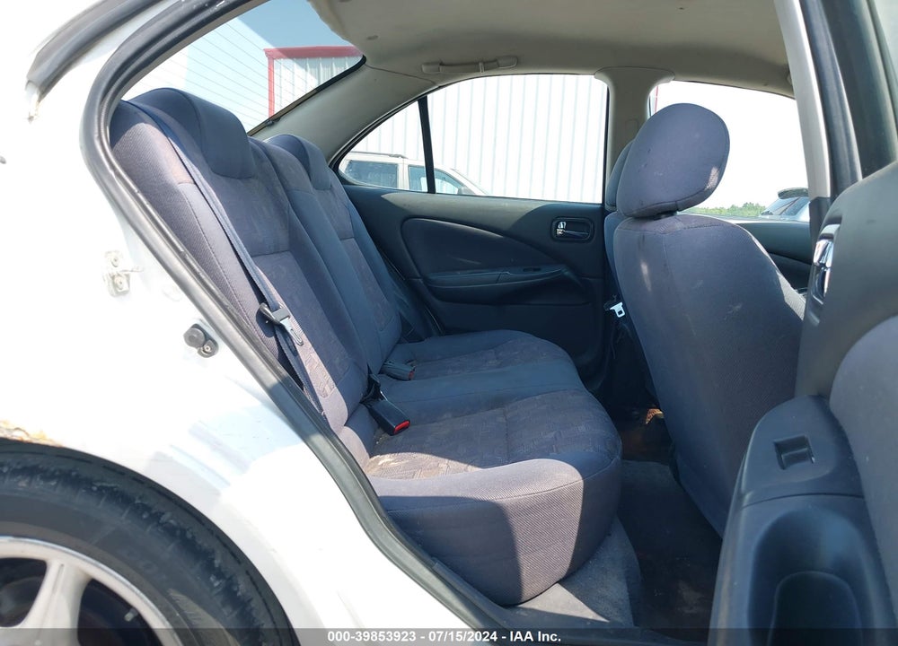 2001 NISSAN SENTRA SE- VIN: 3N1BB51D71L128969