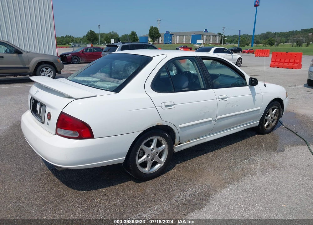 2001 NISSAN SENTRA SE- VIN: 3N1BB51D71L128969