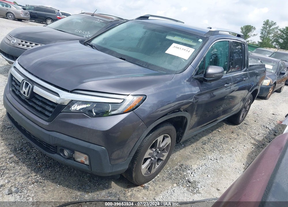 2017 HONDA RIDGELINE RTL VIN: 5FPYK3F51HB005360