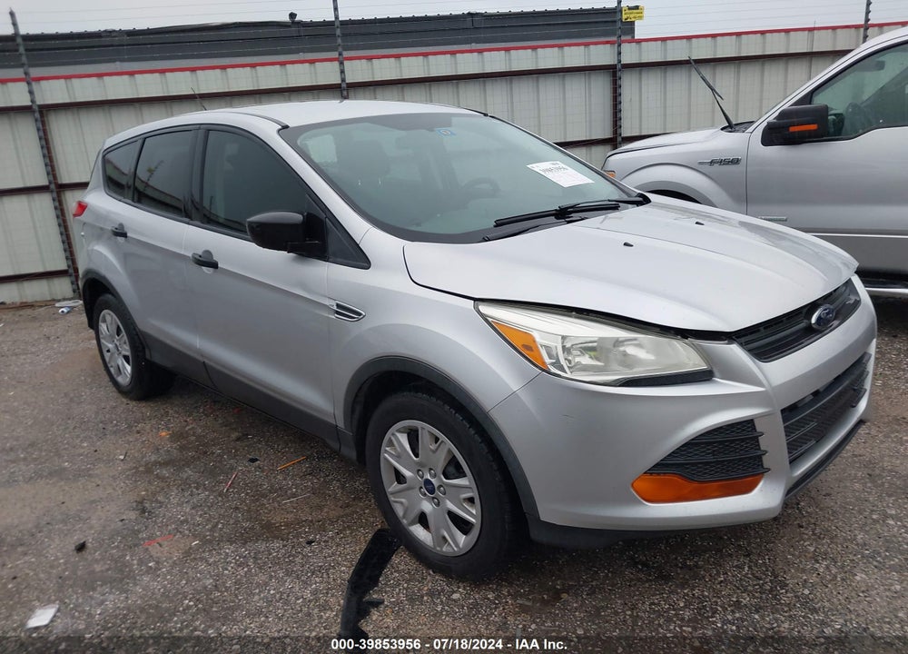 2013 FORD ESCAPE S VIN: 1FMCU0F7XDUC13571