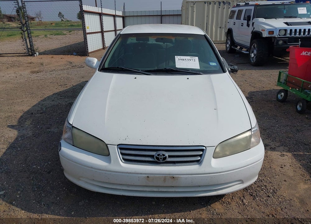 2001 TOYOTA CAMRY LE VIN: JT2BG22K710562776