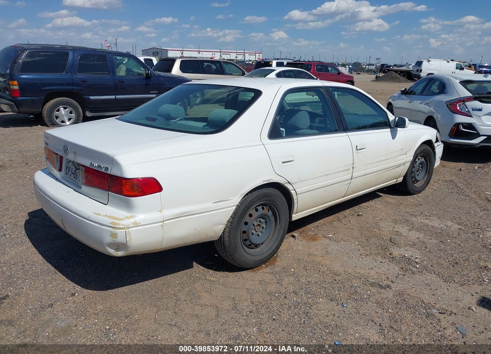 2001 TOYOTA CAMRY LE VIN: JT2BG22K710562776