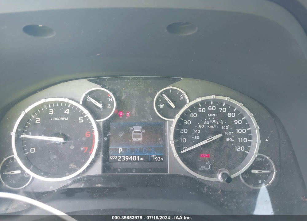 2016 TOYOTA TUNDRA LIMITED 5.7L V8 VIN: 5TFFW5F16GX207421