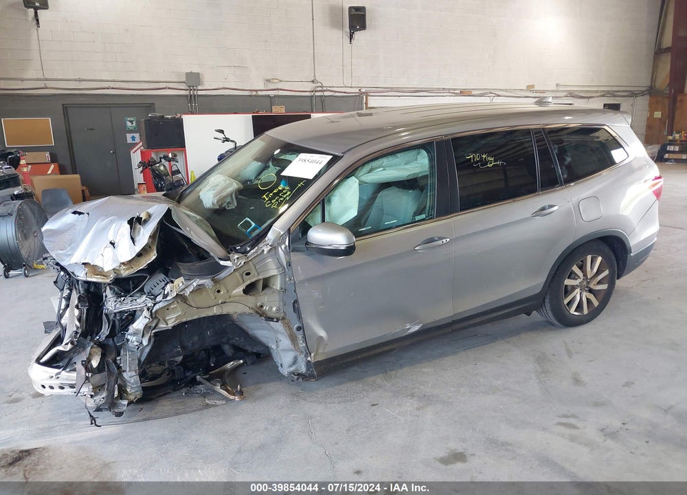 2019 HONDA PILOT EX VIN: 5FNYF6H39KB097979