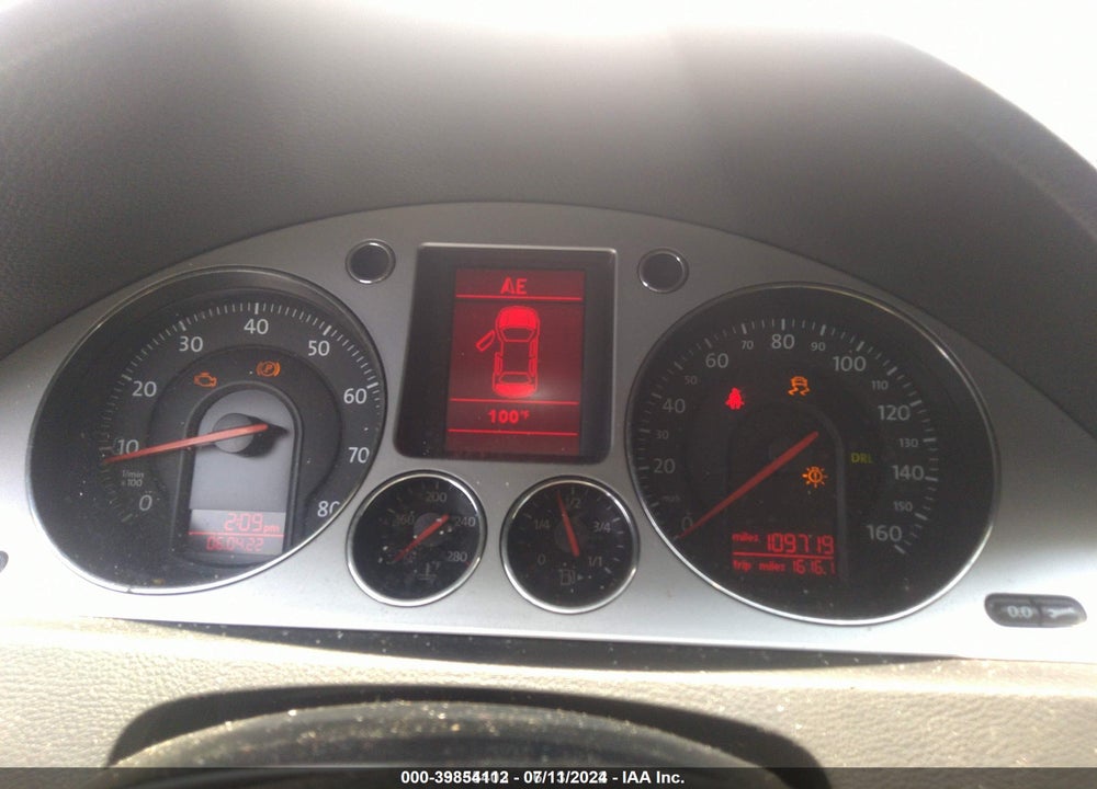2009 VOLKSWAGEN PASSAT KOMFORT VIN: WVWJK73C59P046134