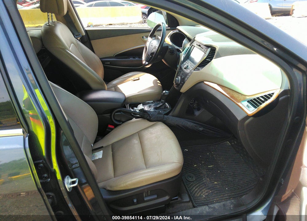 2014 HYUNDAI SANTA FE GLS VIN: KM8SRDHF7EU086224