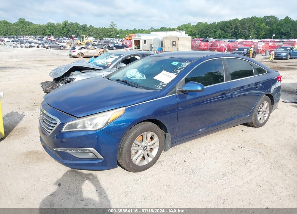 2015 HYUNDAI SONATA SE VIN: 5NPE24AFXFH170095