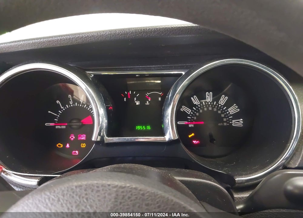 2008 FORD MUSTANG V6 DELUXE/V6 PREMIUM VIN: 1ZVHT80N185115013