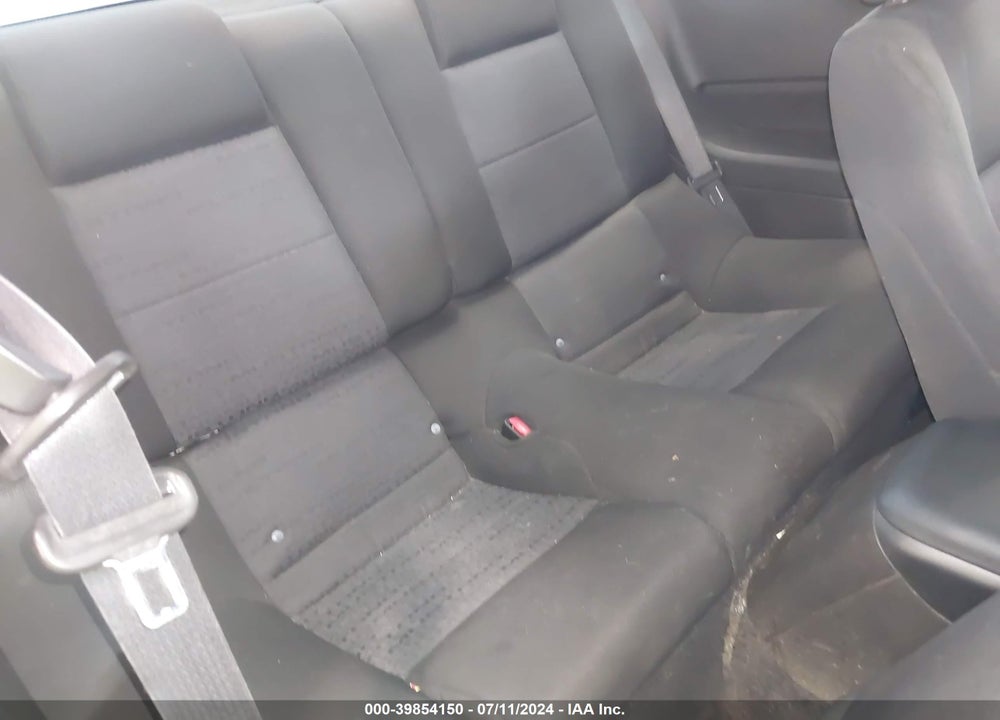 2008 FORD MUSTANG V6 DELUXE/V6 PREMIUM VIN: 1ZVHT80N185115013