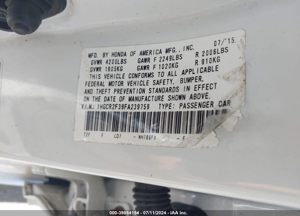 2015 HONDA ACCORD LX VIN: 1HGCR2F39FA239759
