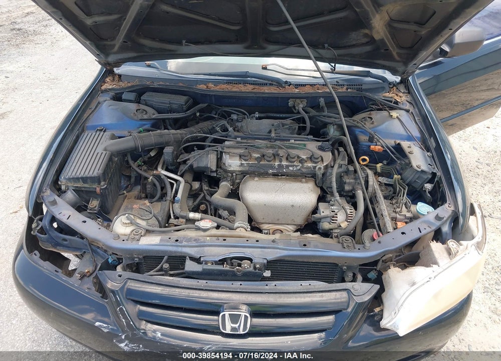 2001 HONDA ACCORD 2.3 EX VIN: 1HGCG66871A114924