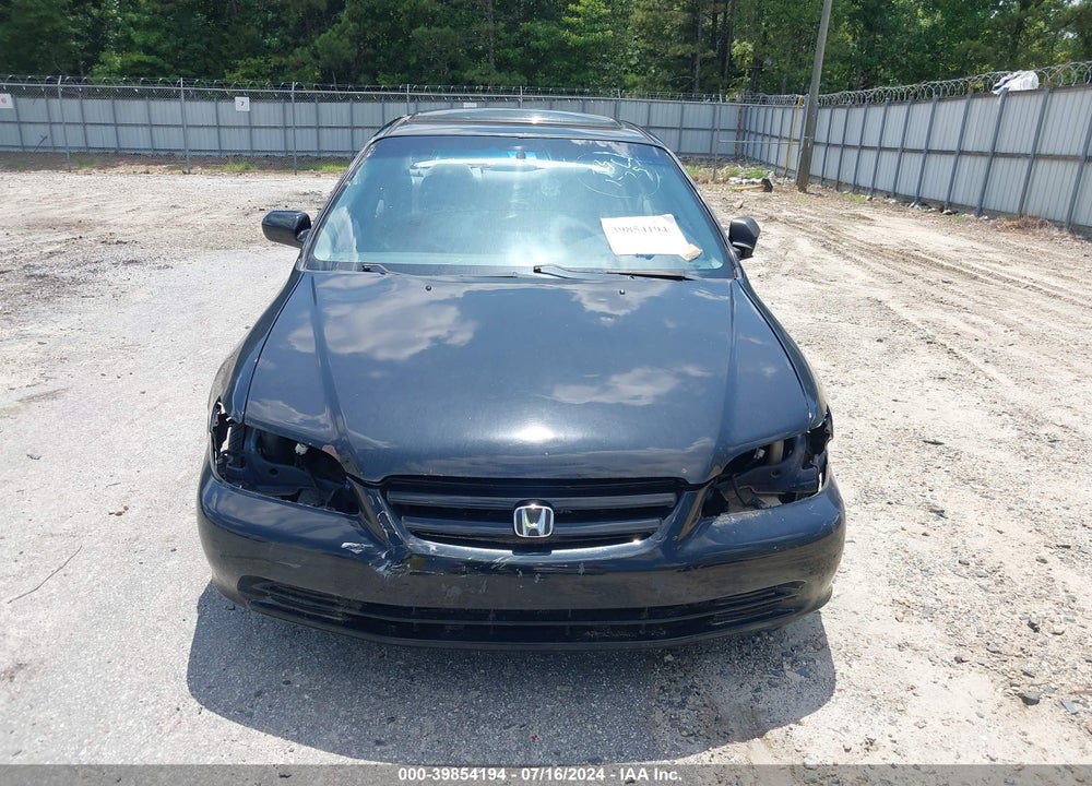 2001 HONDA ACCORD 2.3 EX VIN: 1HGCG66871A114924
