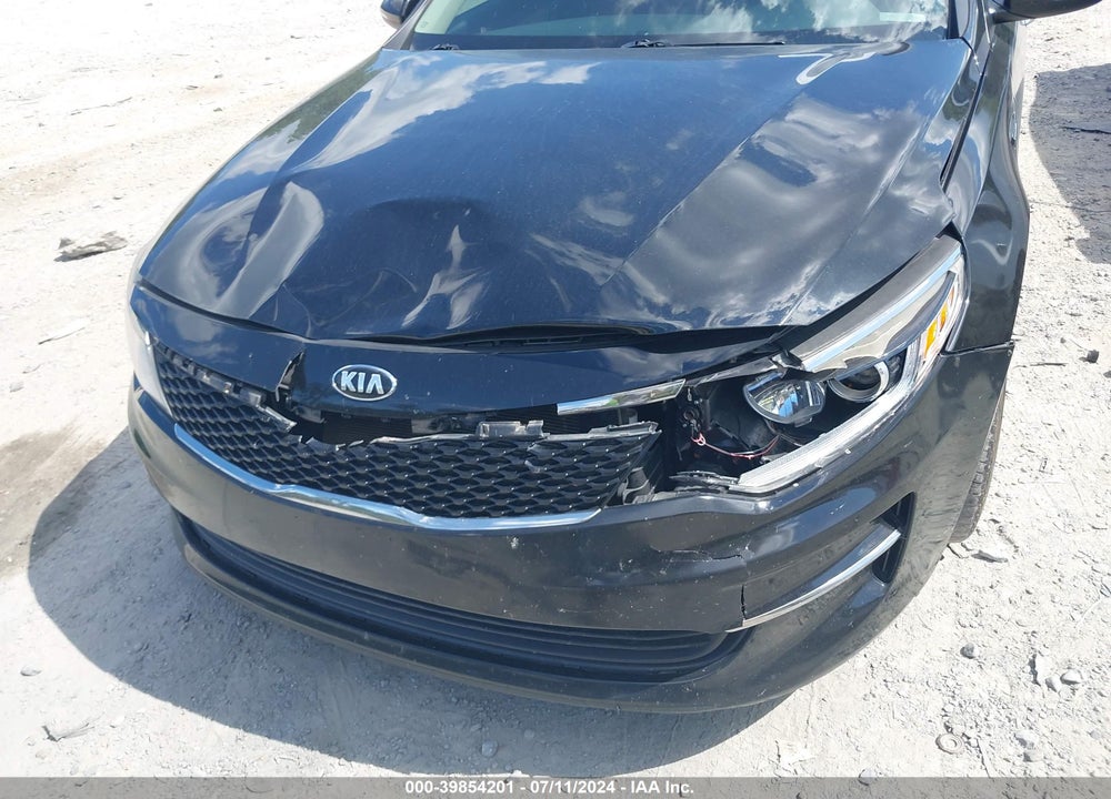 2016 KIA OPTIMA LX VIN: 5XXGT4L35GG104754