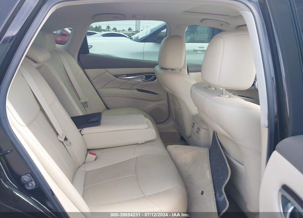 2012 INFINITI M37X VIN: JN1BY1AR8CM390186