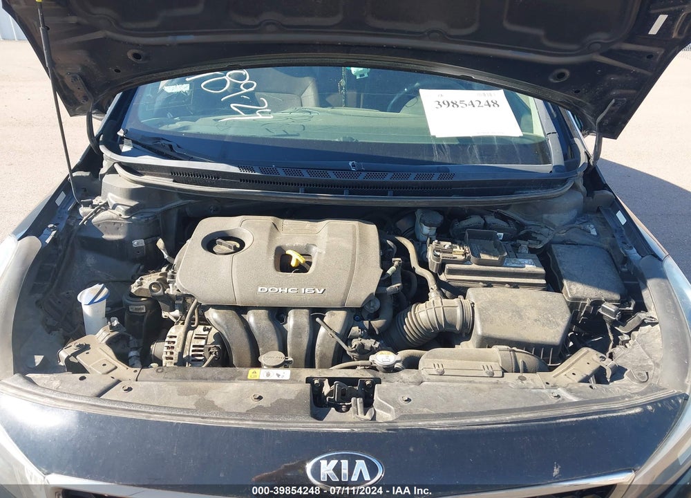 2017 KIA FORTE LX VIN: 3KPFK4A72HE077804